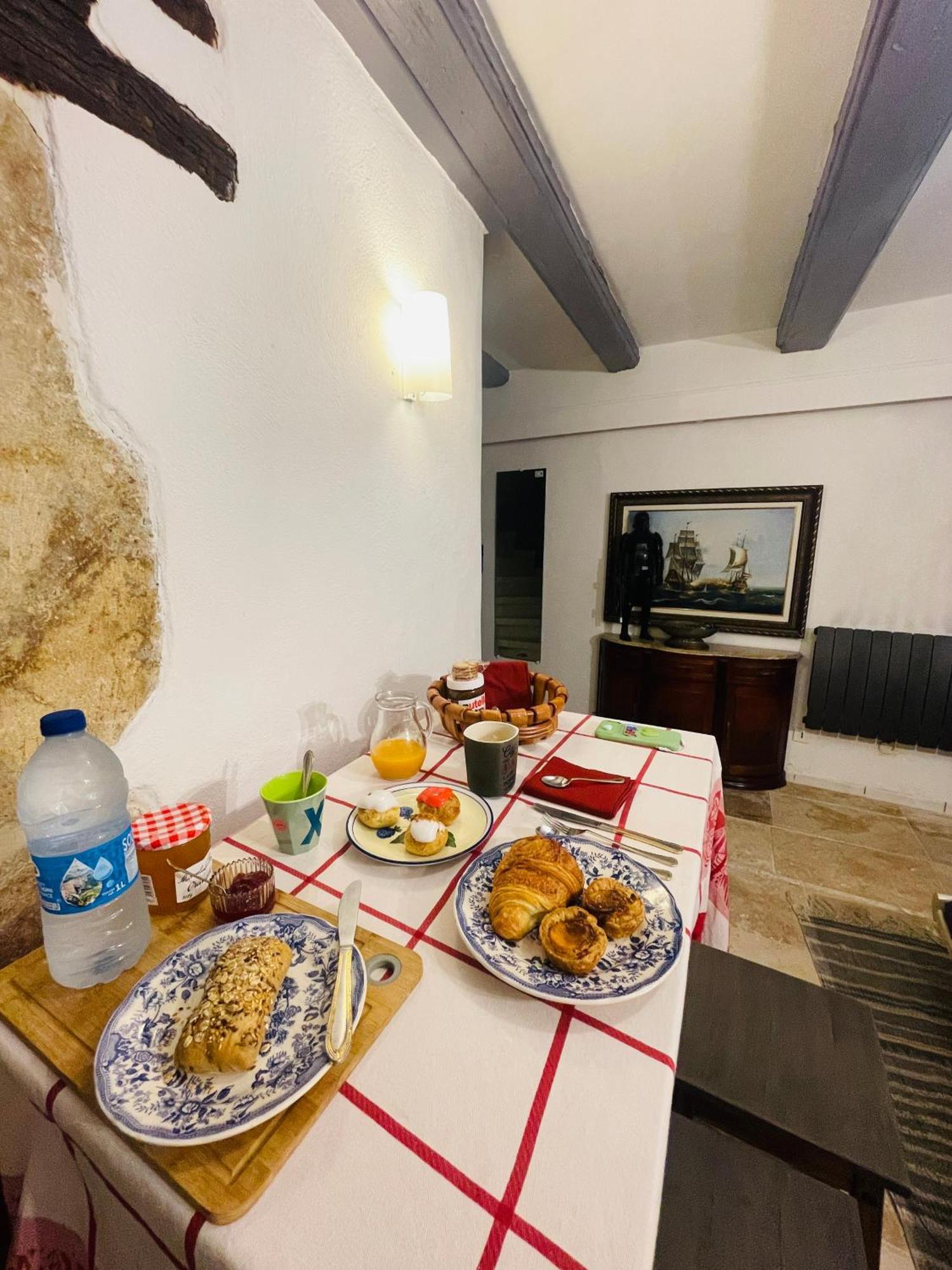Rent Big Room With Breakfast Free In Old City Nancy Kültér fotó